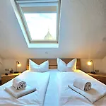 Ξενοδοχείο Weinhotel Des Riesling Zum Gruenen Kranz 3*