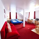 Weinhotel Des Riesling Zum Gruenen Kranz