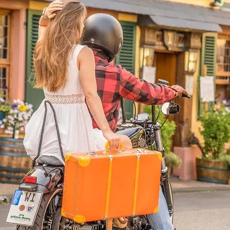 Weinhotel Des Riesling Zum Gruenen Kranz Hotel