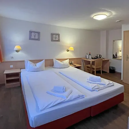 Weinhotel Des Riesling Zum Gruenen Kranz Hotel 3*