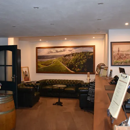 Weinhotel Des Riesling Zum Gruenen Kranz Hotel Rüdesheim am Rhein