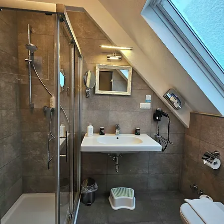 Hotel Weinhotel Des Riesling Zum Gruenen Kranz