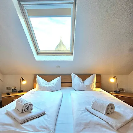 Hotel Weinhotel Des Riesling Zum Gruenen Kranz 3*