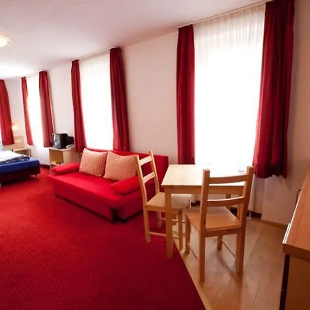 Weinhotel Des Riesling Zum Gruenen Kranz Hotel Rüdesheim am Rhein