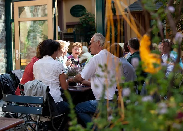 Hotell Weinhotel Des Riesling Zum Gruenen Kranz 3*